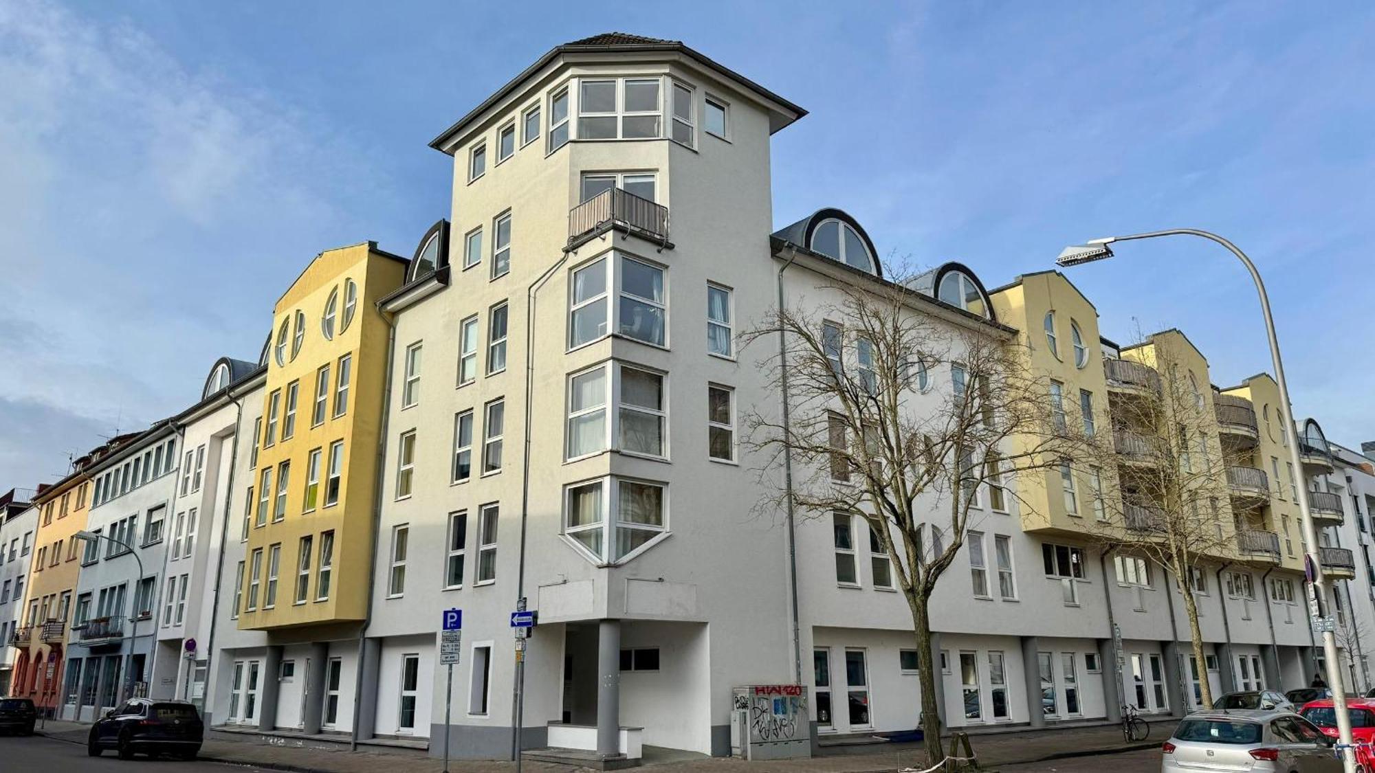 Zentrumnah Inklusive Parkplatz Jungle-Suite By Rentigo - Ruheoase Im Herzen Von Saarbruecken! 외부 사진